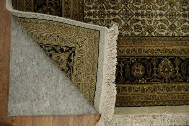 https://image-static-obj.rugsource.com/small/164688_3210540_be704110.jpeg