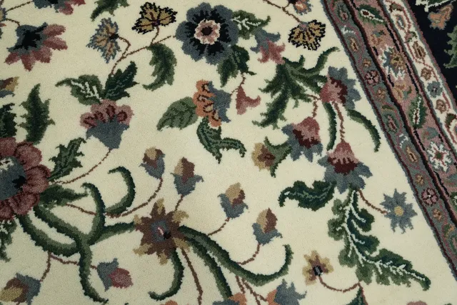 https://image-static-obj.rugsource.com/small/164711_3210641_af30ab4f.jpeg