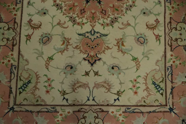 https://image-static-obj.rugsource.com/small/164779_3211891_6293271f.jpeg