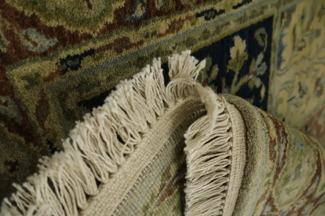 https://image-static-obj.rugsource.com/small/164792_3212045_662597c7.jpeg