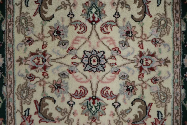 https://image-static-obj.rugsource.com/small/164809_3212608_e11f6d28.jpeg
