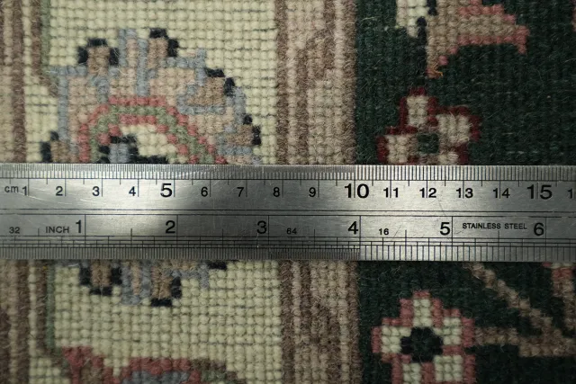 https://image-static-obj.rugsource.com/small/164856_3213486_bedbe885.jpeg