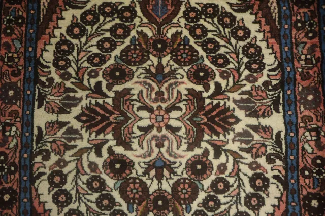 https://image-static-obj.rugsource.com/small/164867_3214550_53578a8e.jpeg
