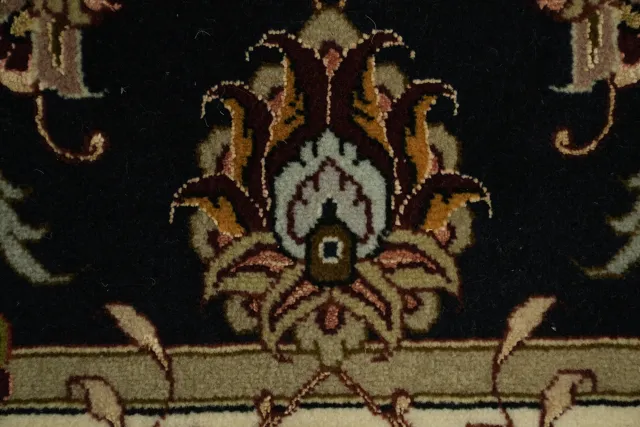 https://image-static-obj.rugsource.com/small/165046_3216874_4f1112c8.jpeg