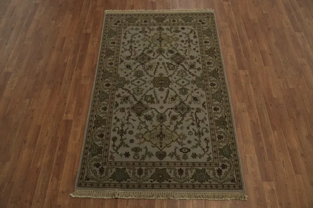 https://image-static-obj.rugsource.com/small/165122_3218582_78f050e9.jpeg