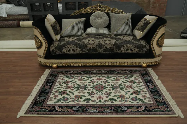 https://image-static-obj.rugsource.com/small/165123_3218596_b19af45a.jpeg