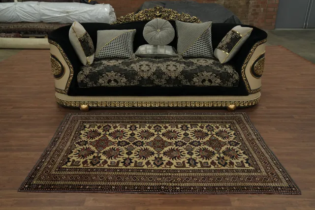https://image-static-obj.rugsource.com/small/165127_3218247_01e9274e.jpeg