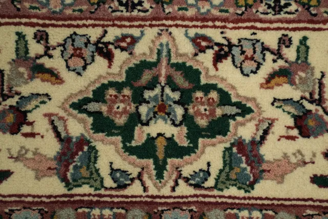 https://image-static-obj.rugsource.com/small/165165_3220837_dfb1f43c.jpeg