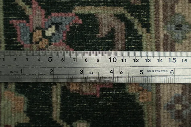https://image-static-obj.rugsource.com/small/165171_3220876_ea6b4d19.jpeg