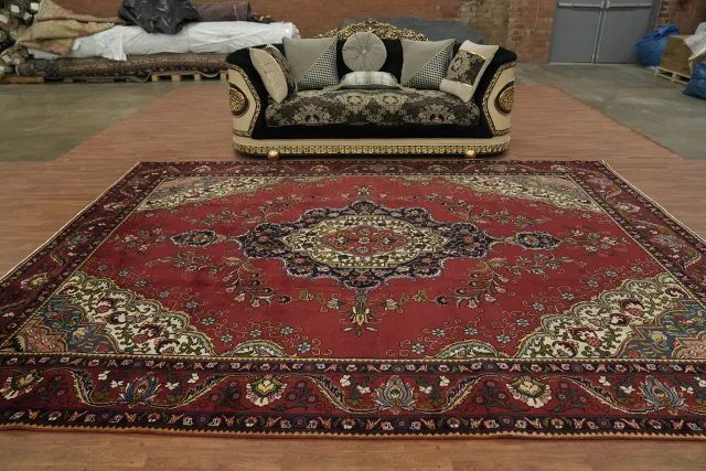 https://image-static-obj.rugsource.com/small/165191_3220014_9aed4690.jpeg