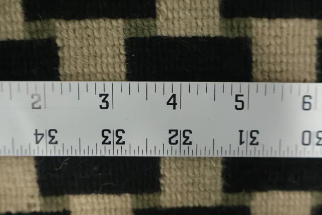 https://image-static-obj.rugsource.com/small/165212_3225036_8a3dcd39.jpeg