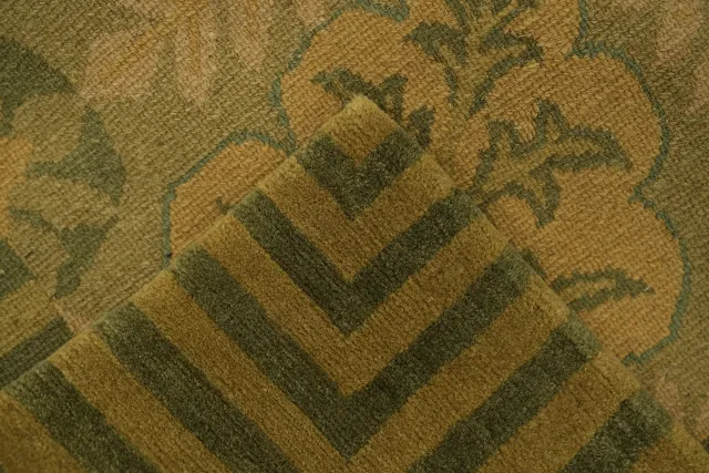 https://image-static-obj.rugsource.com/small/165279_3221764_c8152497.jpeg