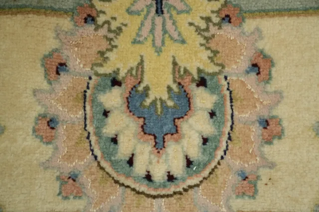 https://image-static-obj.rugsource.com/small/165281_3221831_2842480a.jpeg