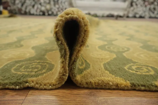 https://image-static-obj.rugsource.com/small/165282_3221536_dc2b164b.jpeg