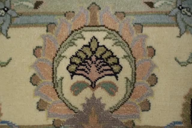 https://image-static-obj.rugsource.com/small/165292_3221707_70e8bf88.jpeg