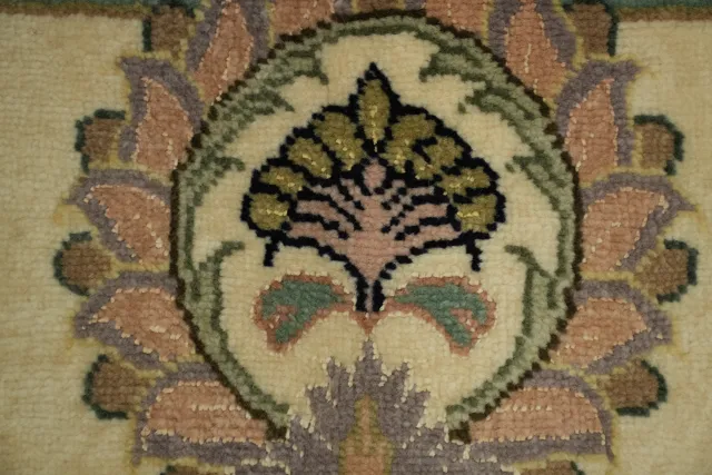 https://image-static-obj.rugsource.com/small/165307_3222048_18404042.jpeg