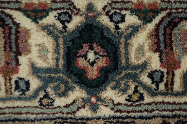 https://image-static-obj.rugsource.com/small/165384_3223672_692987ed.jpeg