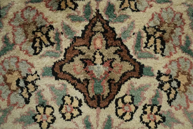 https://image-static-obj.rugsource.com/small/165669_3231233_e1b20d7f.jpeg