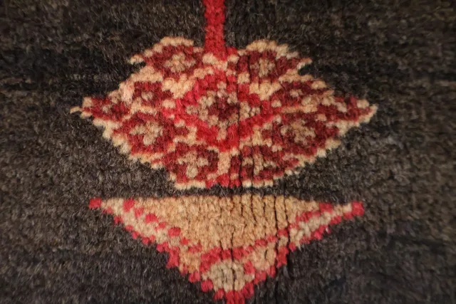 https://image-static-obj.rugsource.com/small/165708_3230851_7f8ddc38.jpeg