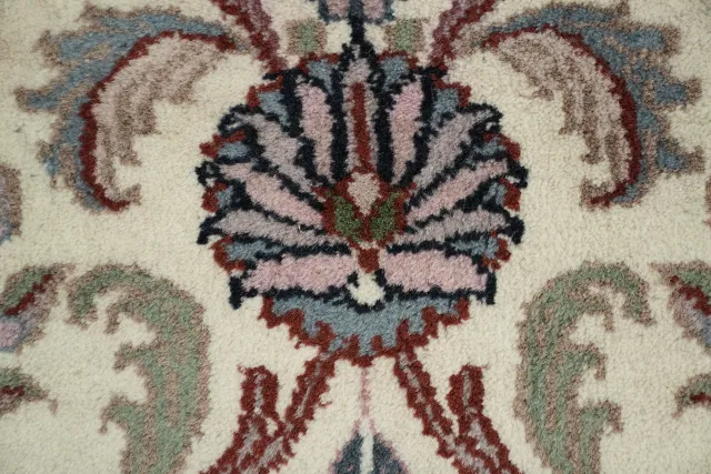 https://image-static-obj.rugsource.com/small/165814_3234395_657355da.jpeg