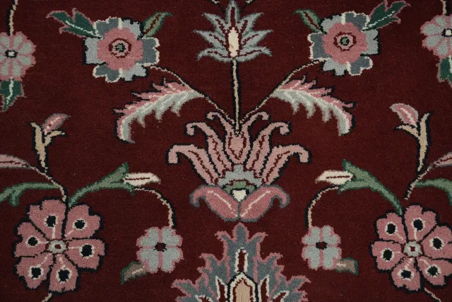 https://image-static-obj.rugsource.com/small/165823_3235672_b3b3d1f3.jpeg