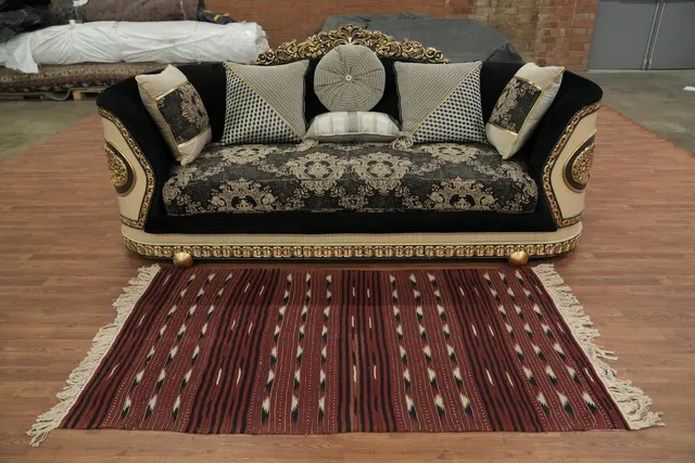 https://image-static-obj.rugsource.com/small/165930_3235897_6d0f348f.jpeg
