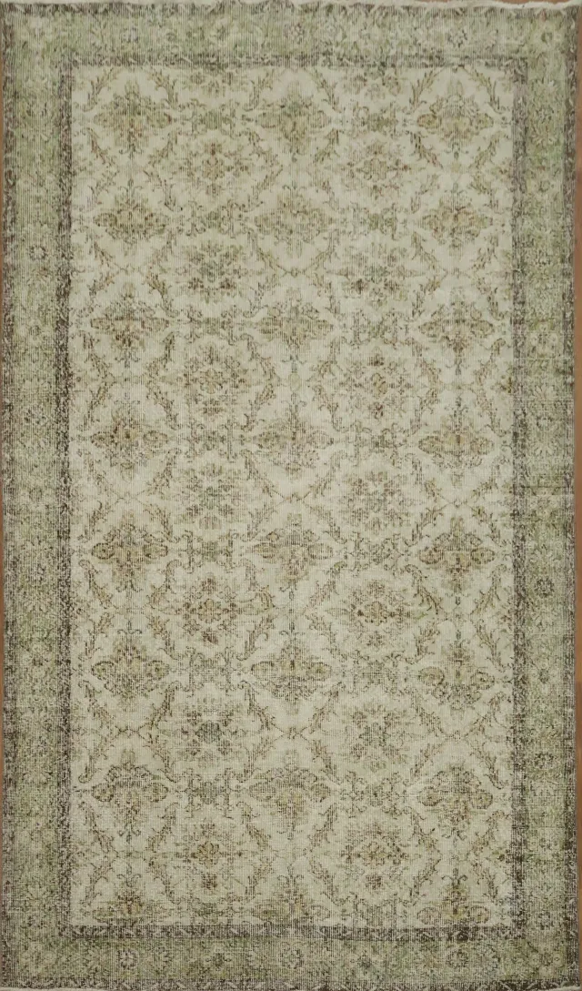 https://image-static-obj.rugsource.com/small/166048_3237932_2fca4bba.jpeg