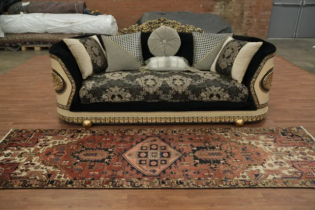https://image-static-obj.rugsource.com/small/166067_3238004_70f06165.jpeg