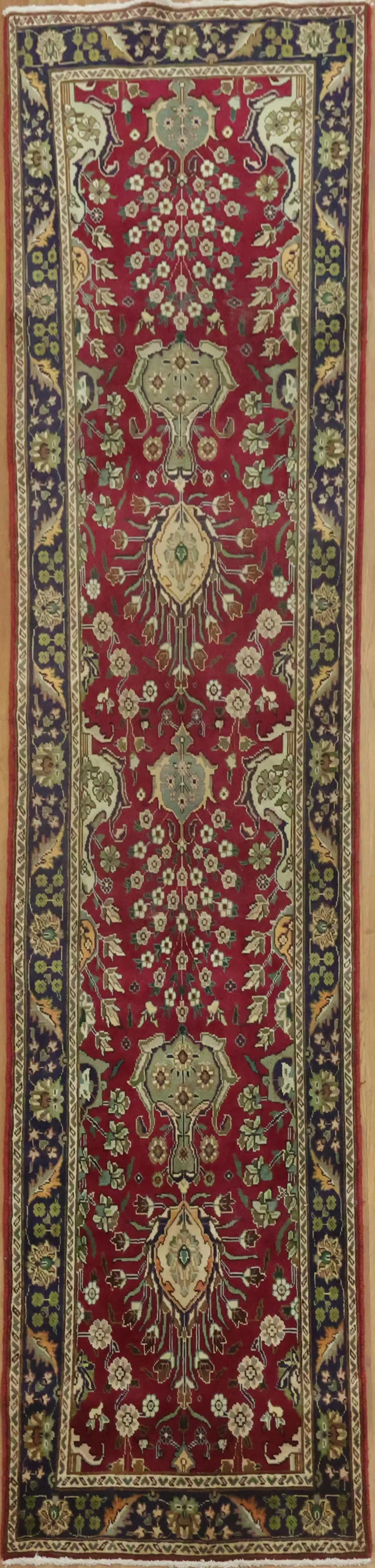 https://image-static-obj.rugsource.com/small/166173_3240821_cc00b037.jpeg
