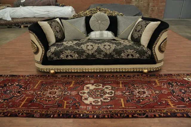 https://image-static-obj.rugsource.com/small/166228_3241913_36b3295e.jpeg