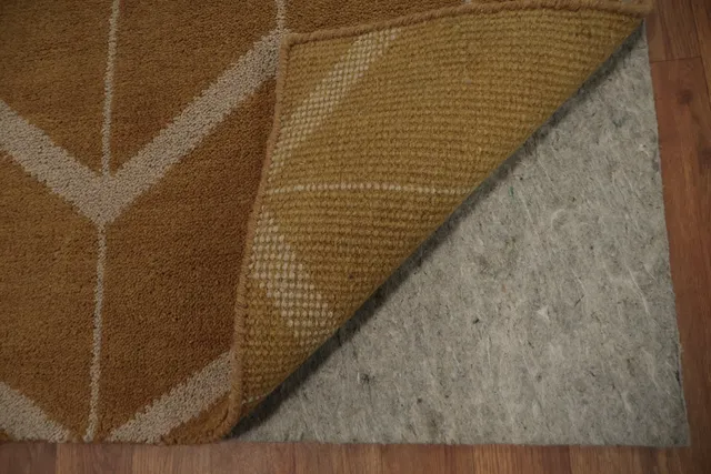 https://image-static-obj.rugsource.com/small/1670_3179747_0d52f666.jpeg