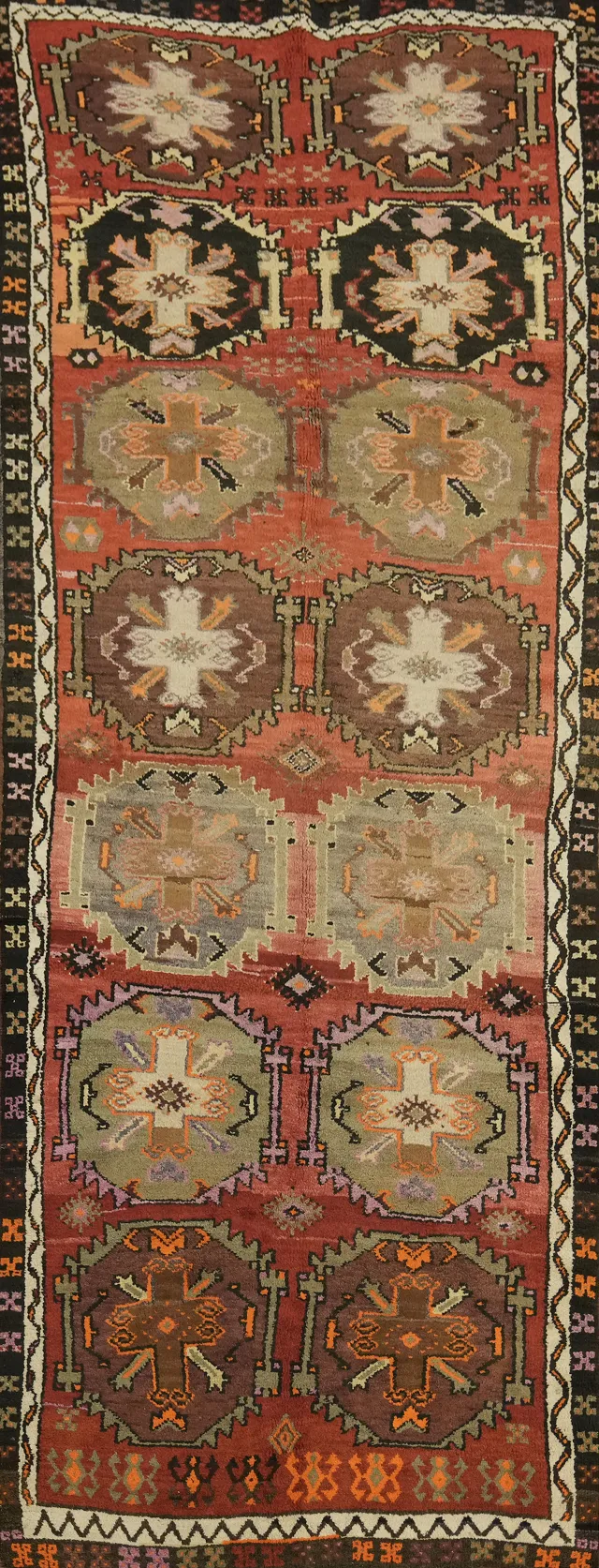 https://image-static-obj.rugsource.com/small/167957_3319356_ee1d593c.jpeg