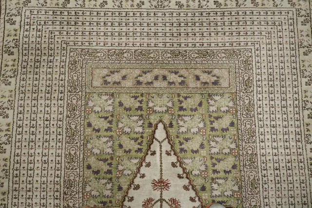 https://image-static-obj.rugsource.com/small/168012_3322040_cdb34805.jpeg