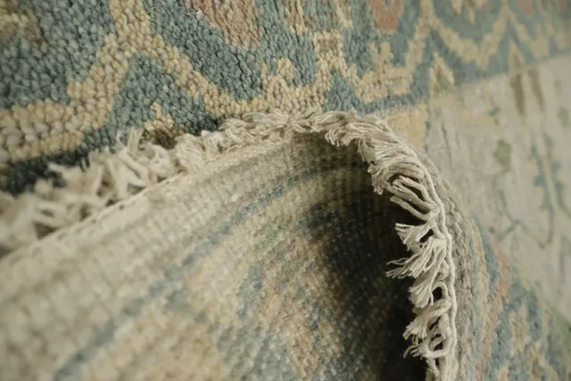 https://image-static-obj.rugsource.com/small/168379_3332237_d30cc1ff.jpeg