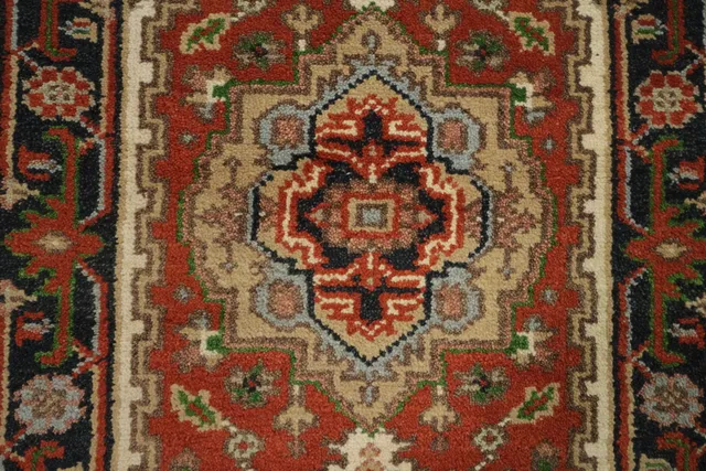 https://image-static-obj.rugsource.com/small/168466_3331420_1598da79.jpeg