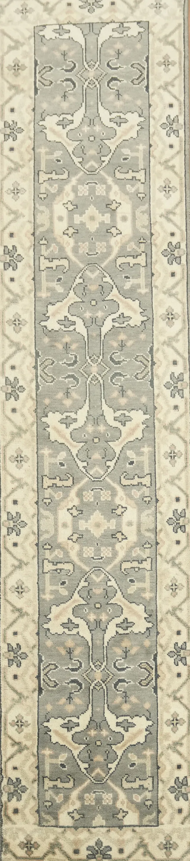 https://image-static-obj.rugsource.com/small/168551_3336354_c04421d2.jpeg