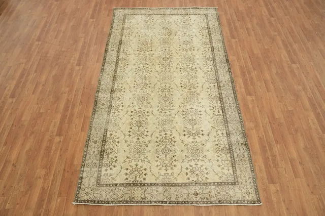 https://image-static-obj.rugsource.com/small/169645_3358456_9dfbe9ae.jpeg