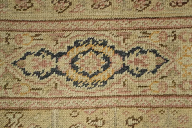 https://image-static-obj.rugsource.com/small/169813_3364247_0bec53ad.jpeg