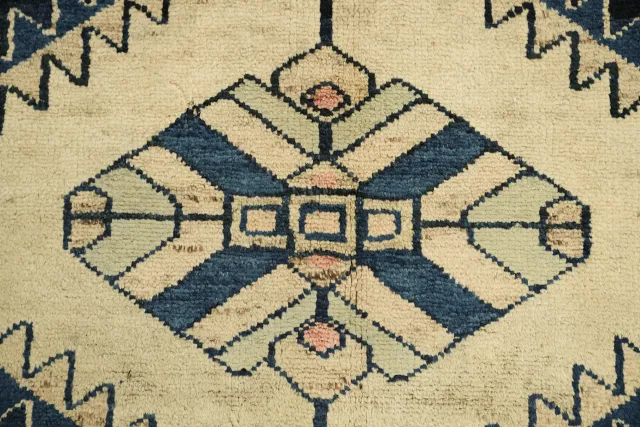 https://image-static-obj.rugsource.com/small/169827_3366332_337d0a05.jpeg