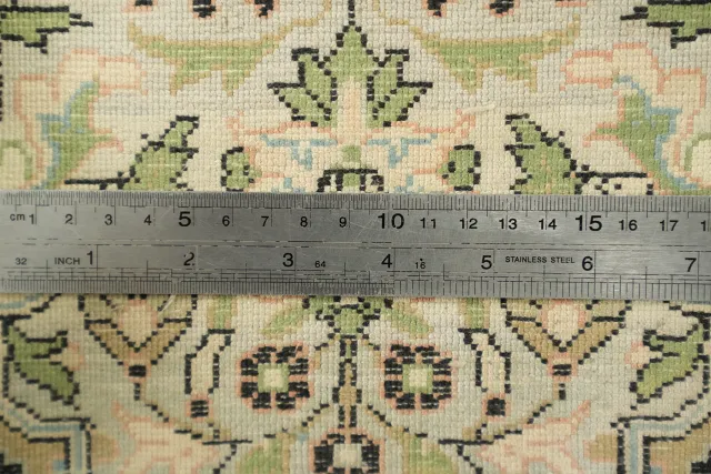 https://image-static-obj.rugsource.com/small/169999_3368656_531096db.jpeg