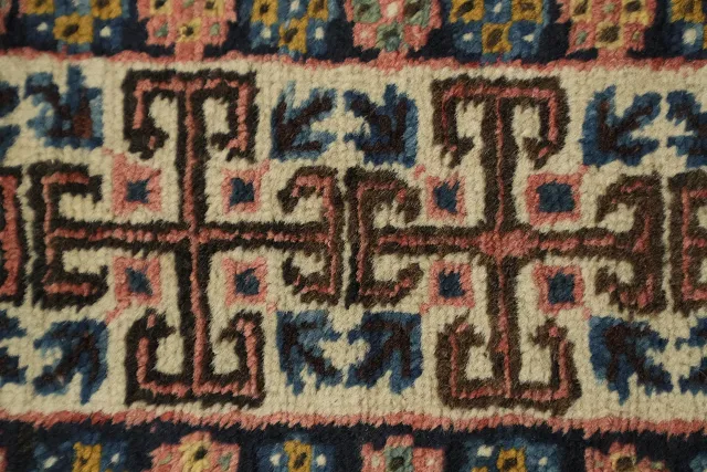 https://image-static-obj.rugsource.com/small/170000_3368108_ab618279.jpeg