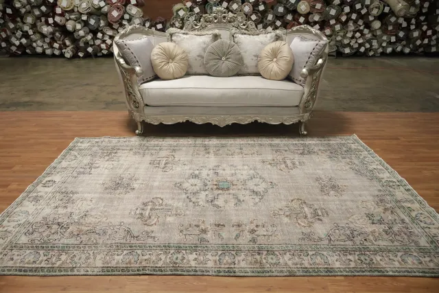 https://image-static-obj.rugsource.com/small/170035_3369893_519e2648.jpeg