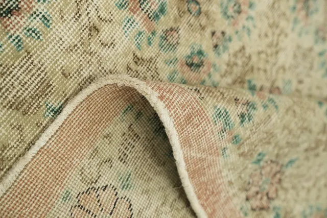 https://image-static-obj.rugsource.com/small/170039_3370742_d89ed4db.jpeg