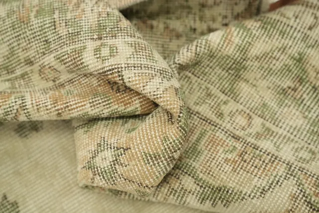 https://image-static-obj.rugsource.com/small/170041_3370760_e3d92ddf.jpeg
