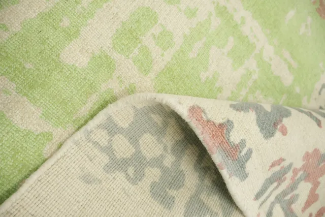 https://image-static-obj.rugsource.com/small/170558_3452761_c9147fb8.jpeg