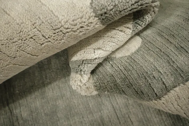 https://image-static-obj.rugsource.com/small/170716_3454561_529c8cb8.jpeg