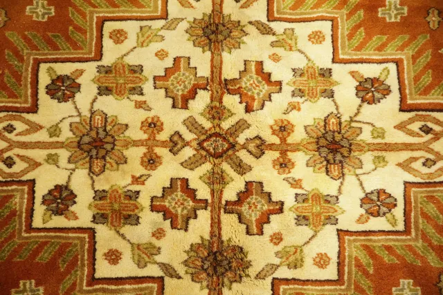 https://image-static-obj.rugsource.com/small/171424_3472350_f50a06ff.jpeg