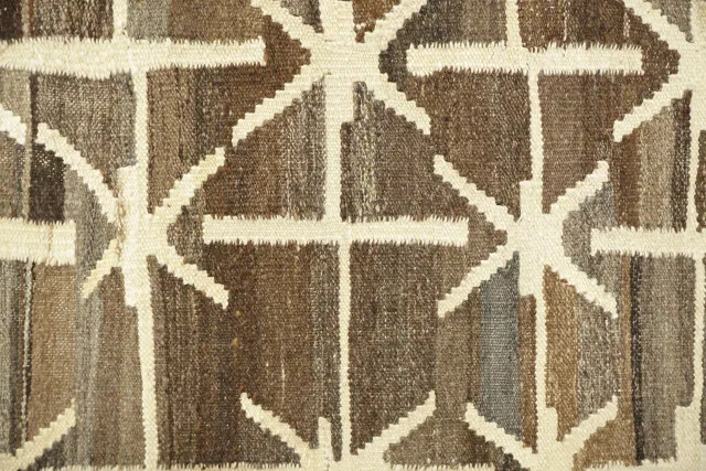 https://image-static-obj.rugsource.com/small/172748_3494575_c4fa3f7c.jpeg