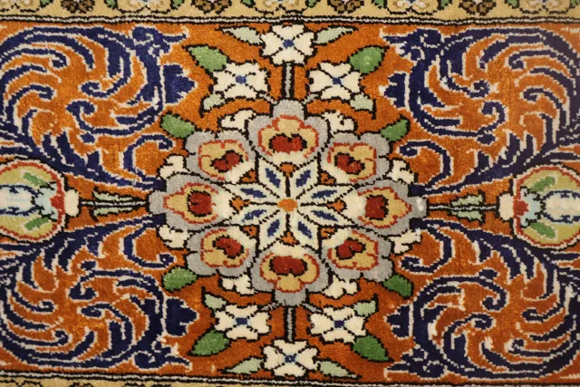 https://image-static-obj.rugsource.com/small/18634_3415416_6da3a475.jpeg