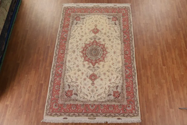 https://image-static-obj.rugsource.com/small/2020_2055637_73b3cb95.jpeg